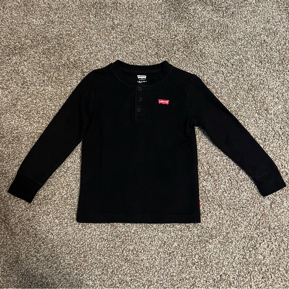 Levi’s Black Thermal Long Sleeve Size 4 (XS)